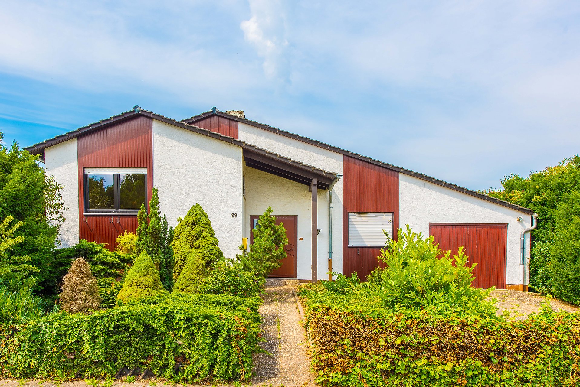 Wachenheim a. d. Weinstraße Großzügiges Splittlevel-Haus auf sehr schönem Grundstück - Oliver Reifferscheid - Immobilienmakler Darmstadt
