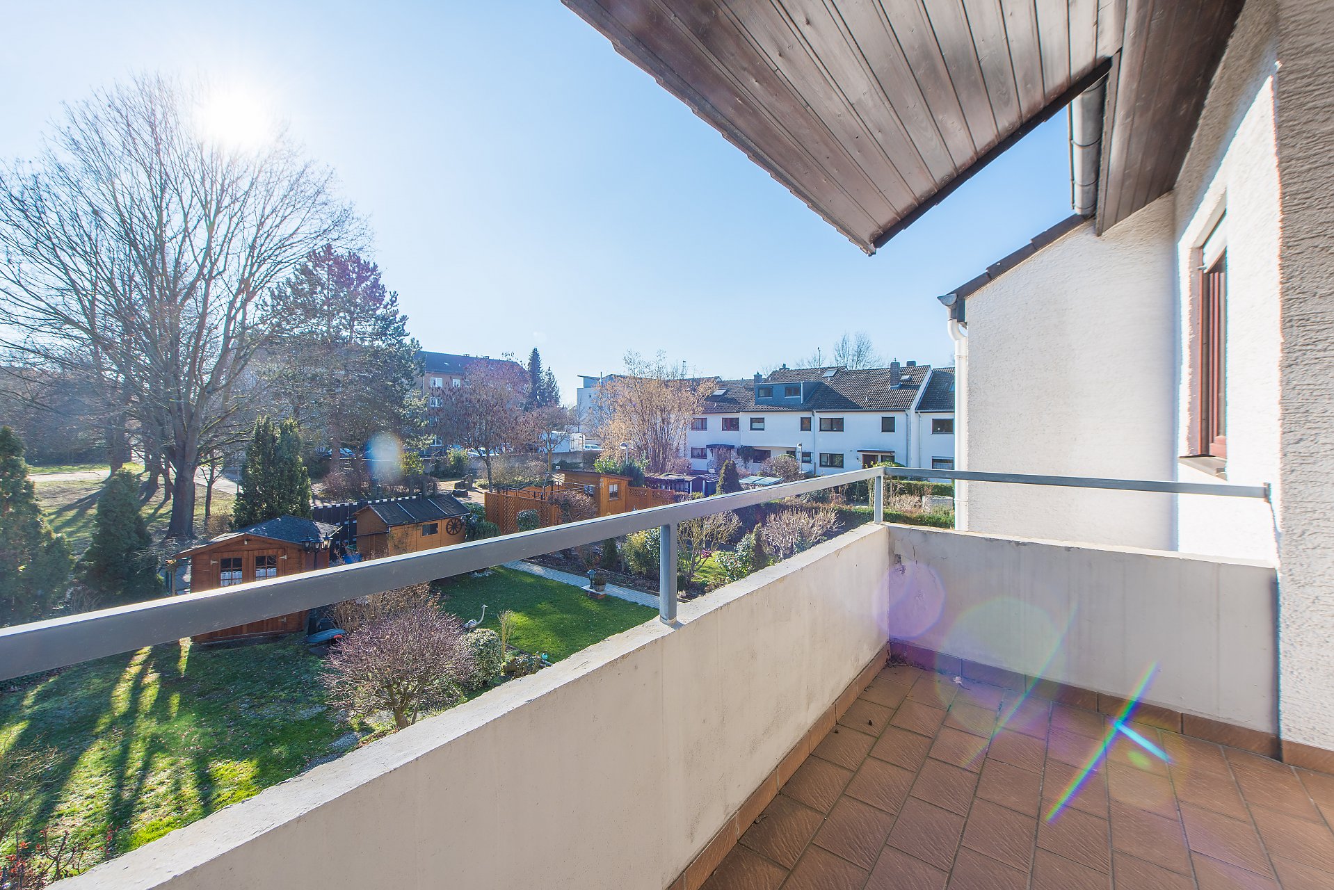 Darmstadt - Arheilgen Reihenmittelhaus mit Südgarten und Blick in eine kleine Grünanlage - Oliver Reifferscheid - Immobilienmakler Darmstadt
