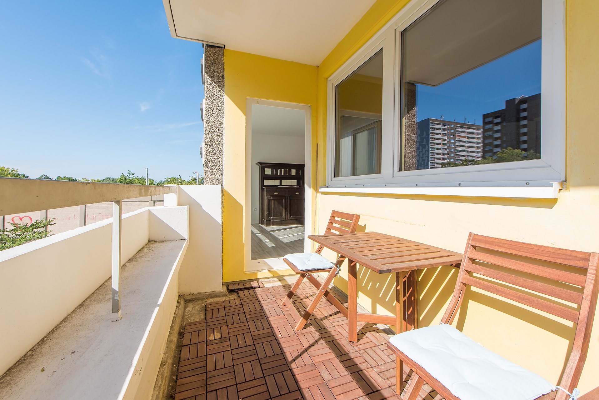 Darmstadt Kranichstein Schön modernisierte 3-Zimmerwohnung mit Fahrstuhl und Balkon - Oliver Reifferscheid - Immobilienmakler Darmstadt