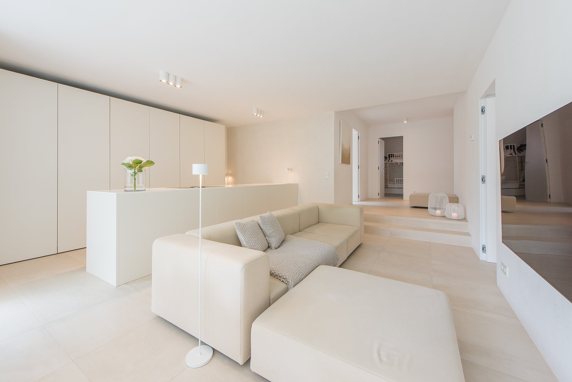 Eberstadt Wunderschön durchgestylte EG-Wohnung mit ca. 250 m² Südwestgarten in exklusiver Lage - Oliver Reifferscheid - Immobilienmakler Darmstadt