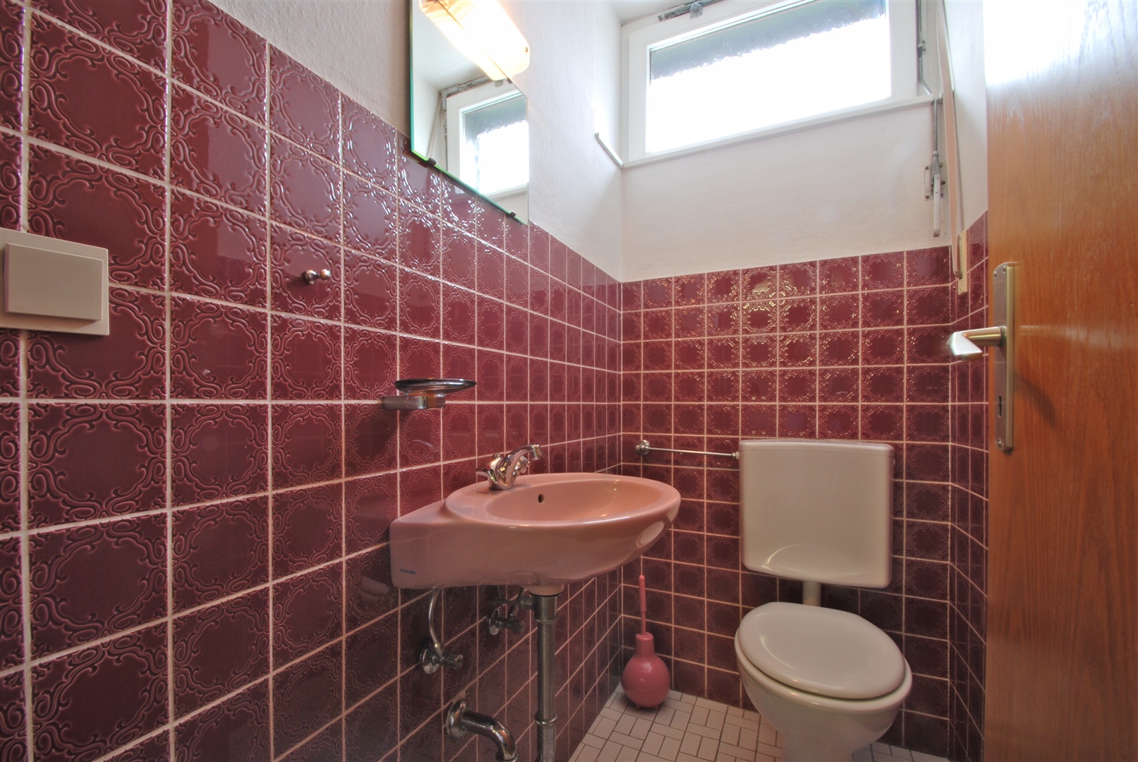 Das separate WC. - Oliver Reifferscheid - Immobilienmakler Darmstadt