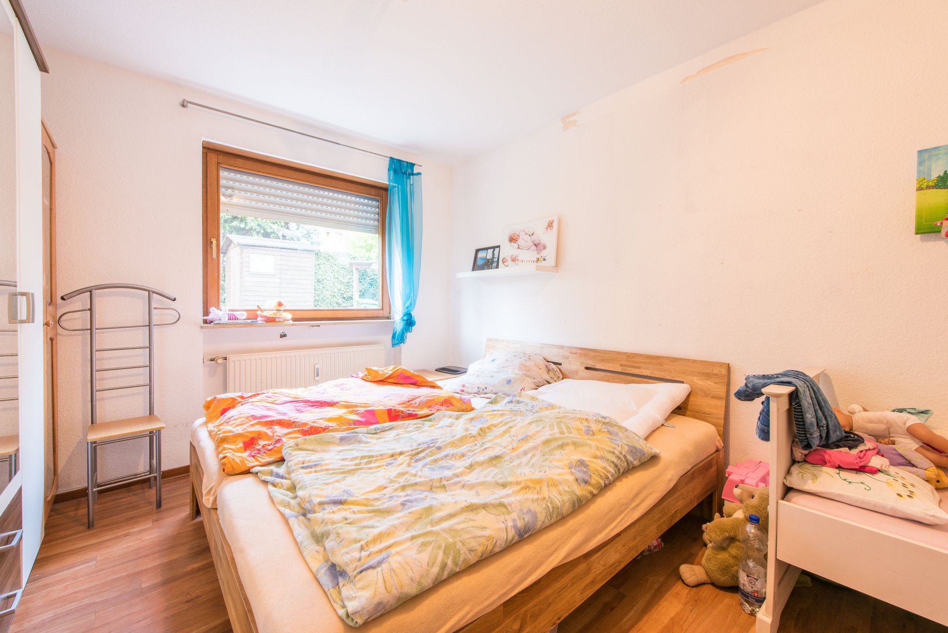 Elternschlafzimmer auf der straßenabgewandten Seite des Hauses - Oliver Reifferscheid - Immobilienmakler Darmstadt