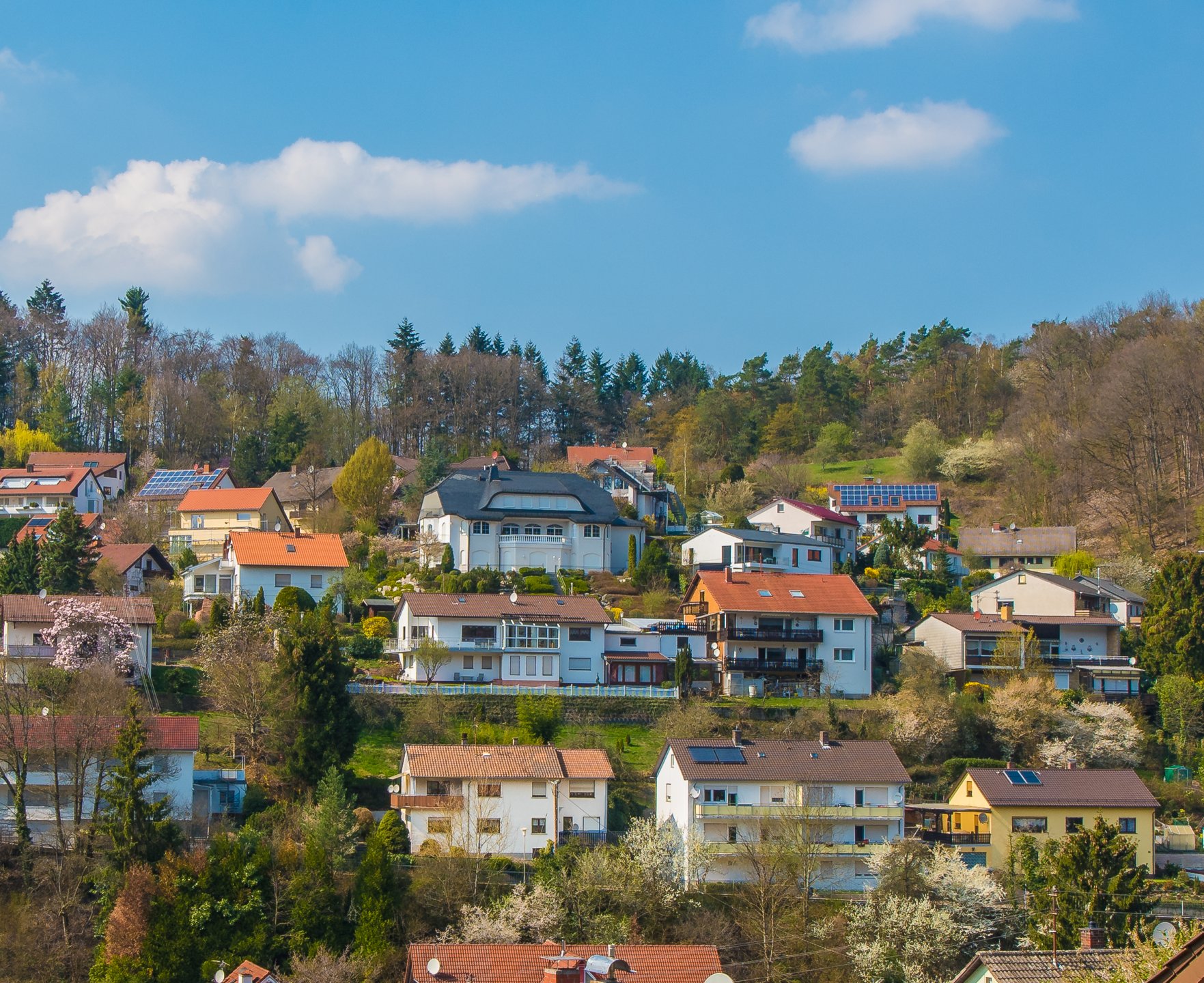 Ihr exklusiver Platz am Berg - Oliver Reifferscheid - Immobilienmakler Darmstadt