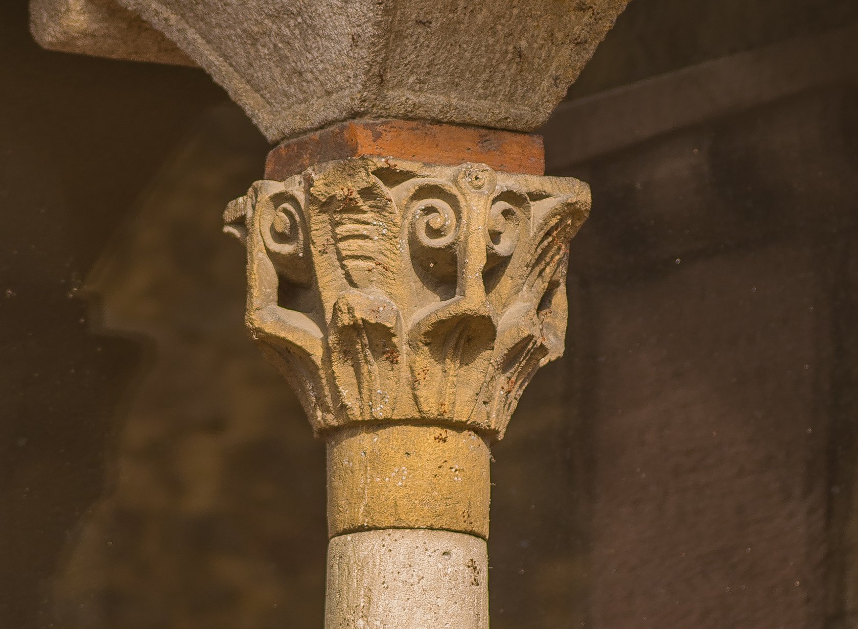 Historische Säule, vermutlich Original - Oliver Reifferscheid - Immobilienmakler Darmstadt