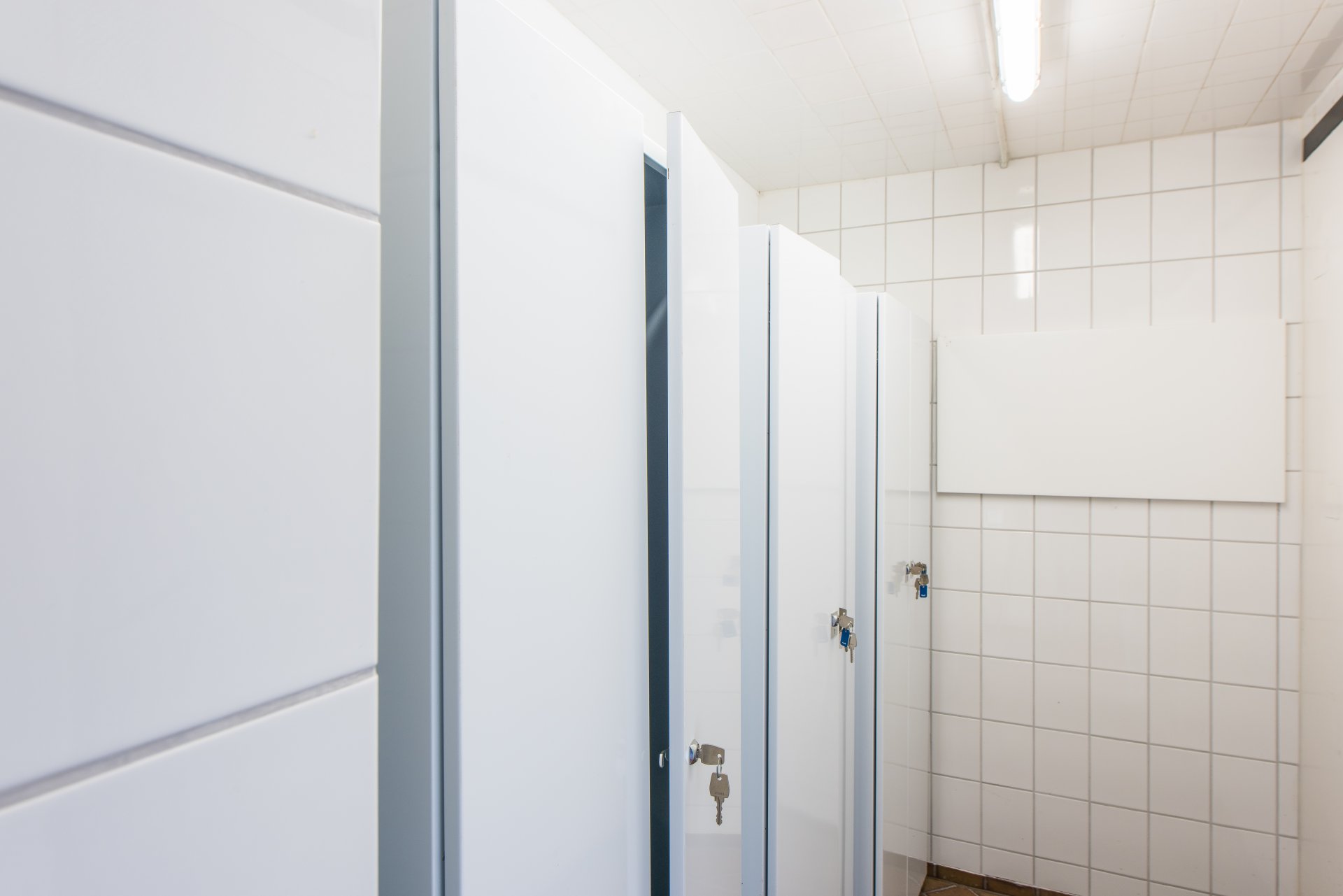Umkleide fürs Personal - Oliver Reifferscheid - Immobilienmakler Darmstadt