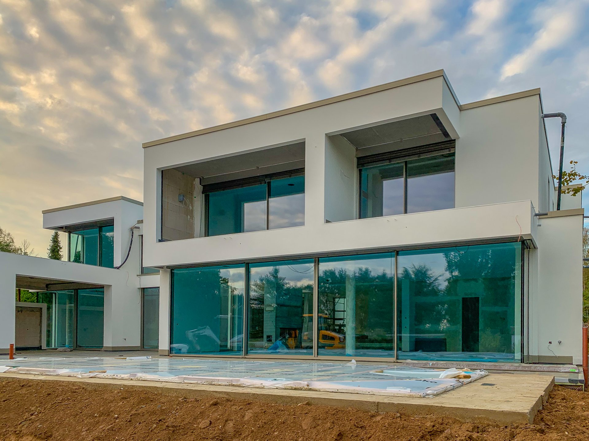zur Bildergalerie Hessische Bergstraße - Bauhausvilla in bester, oberster Hanglage