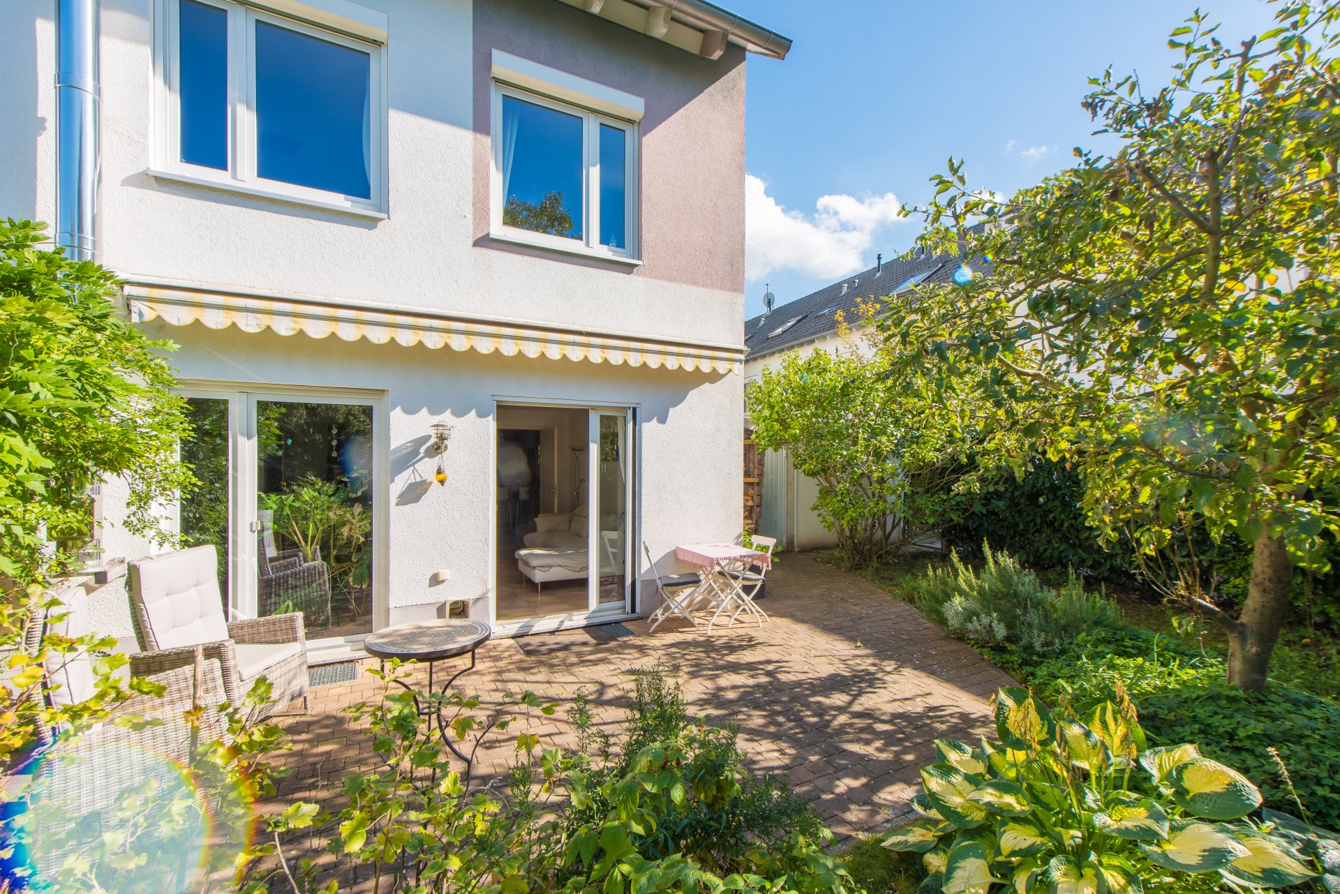 Sehr gepflegtes Haus - Oliver Reifferscheid - Immobilienmakler Darmstadt