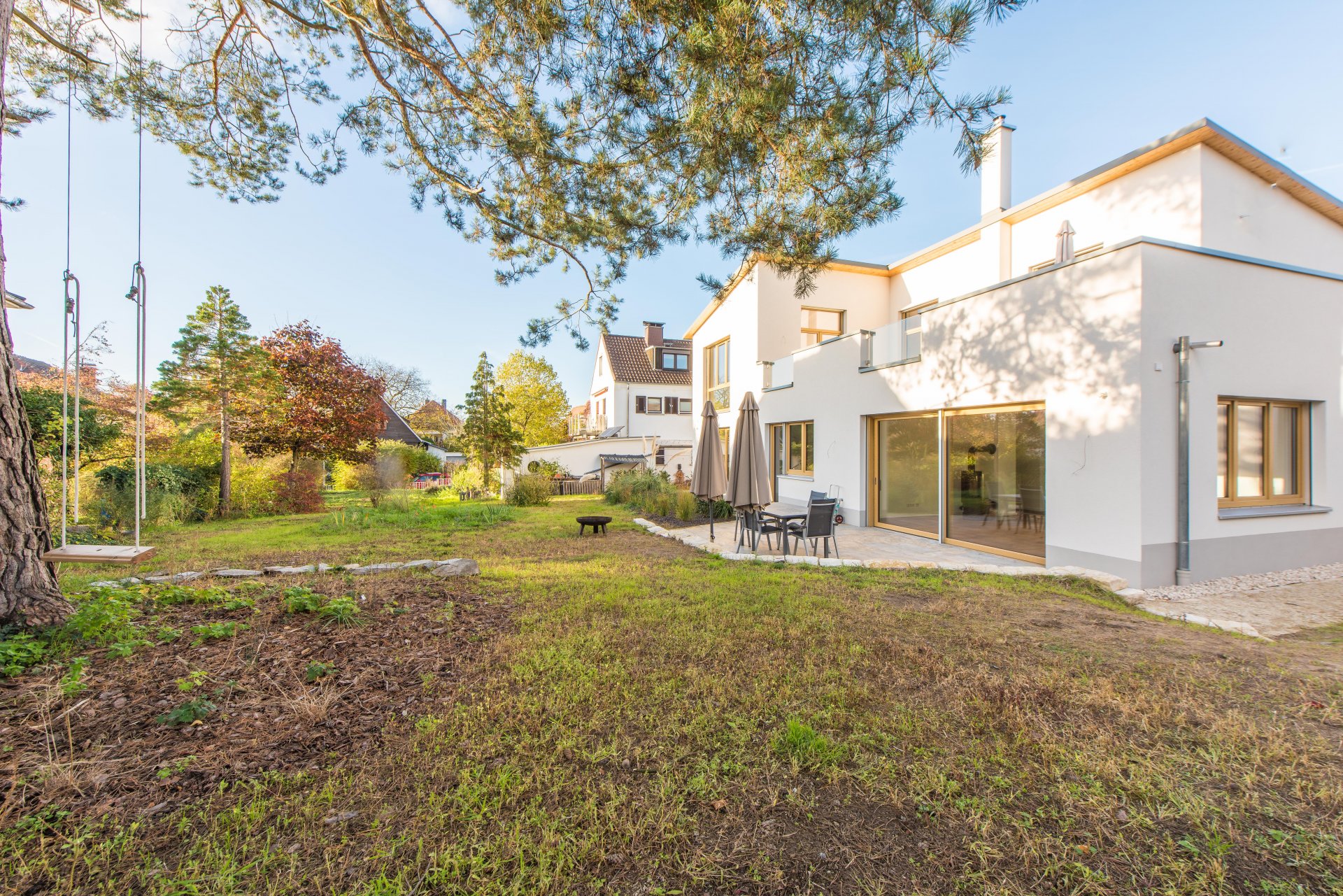 Seeheim-Jugenheim - Perfekt für die Zeitenwende, modernes Designhaus mit super Energiesparkonzept
