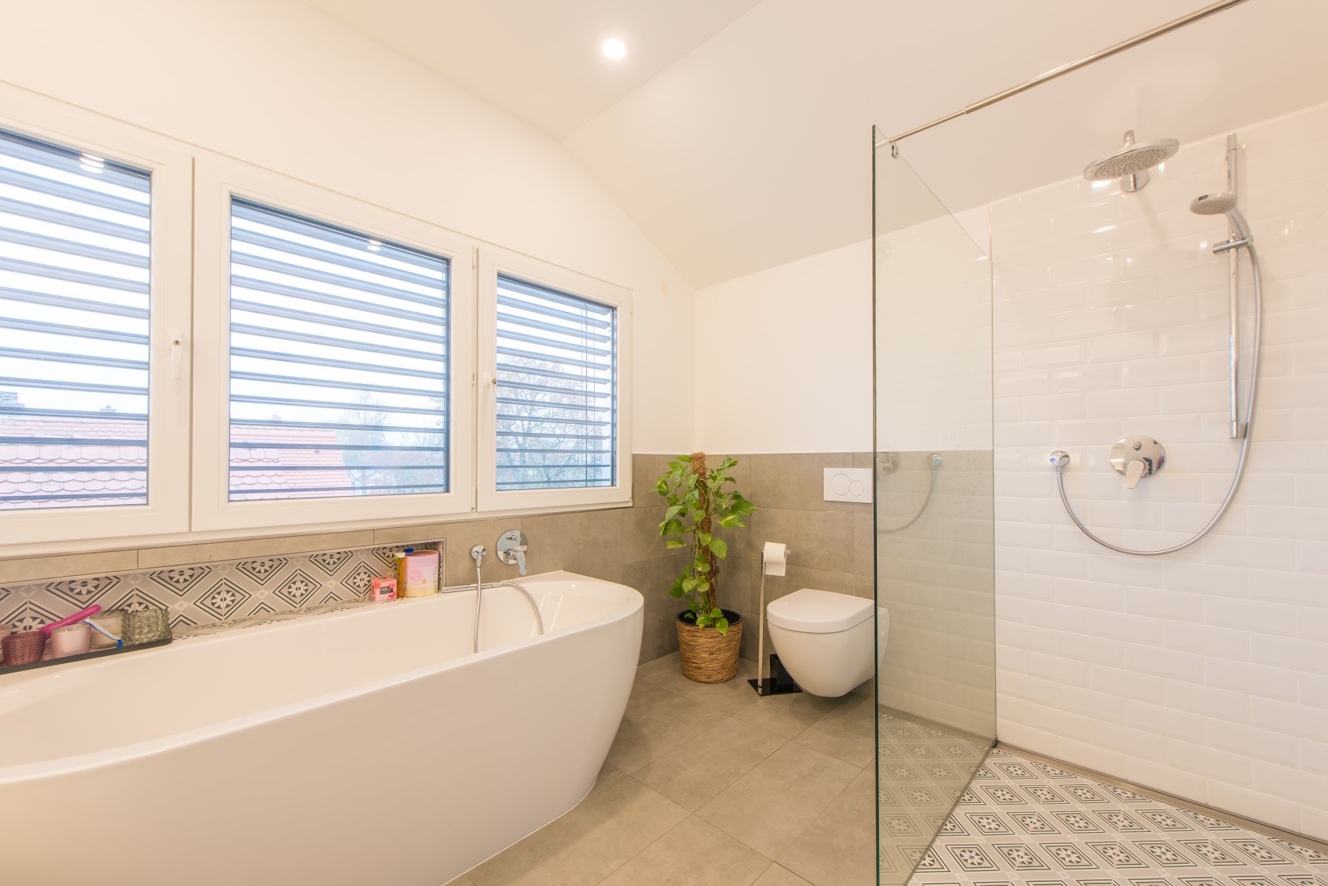 Hauptbad Elternsuite - Oliver Reifferscheid - Immobilienmakler Darmstadt