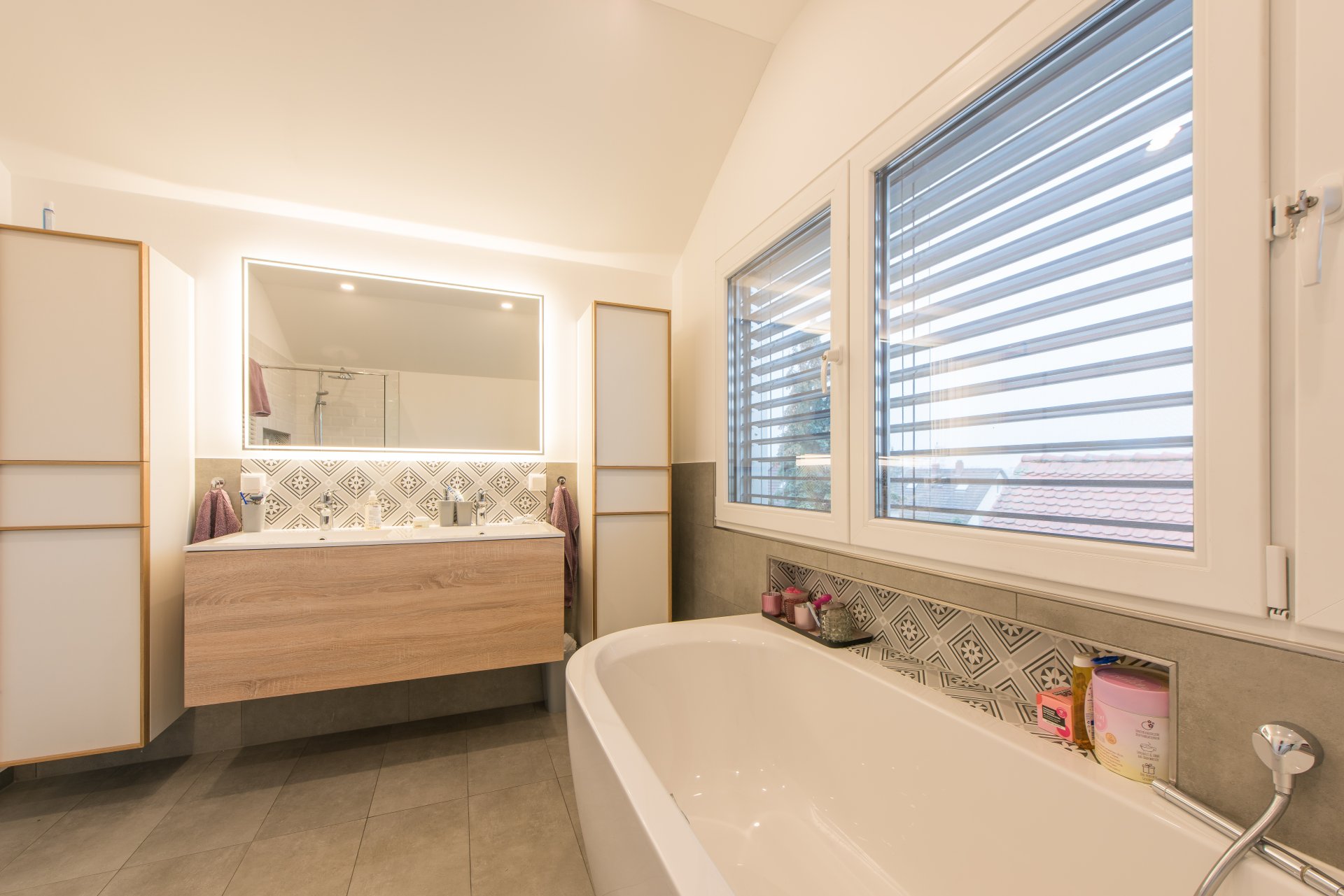 Hauptbad Elternsuite - Oliver Reifferscheid - Immobilienmakler Darmstadt
