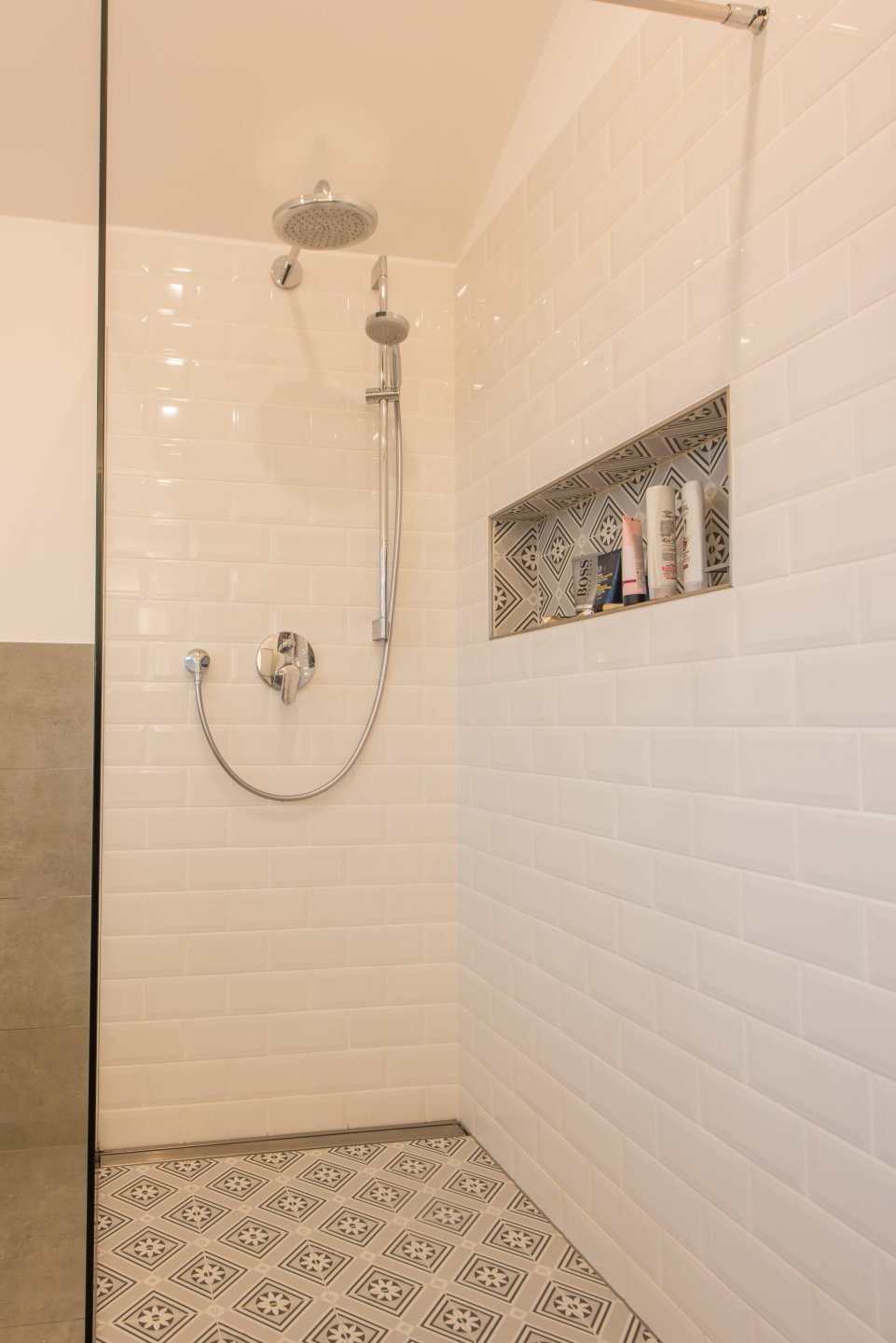 Hauptbad Elternsuite - Oliver Reifferscheid - Immobilienmakler Darmstadt