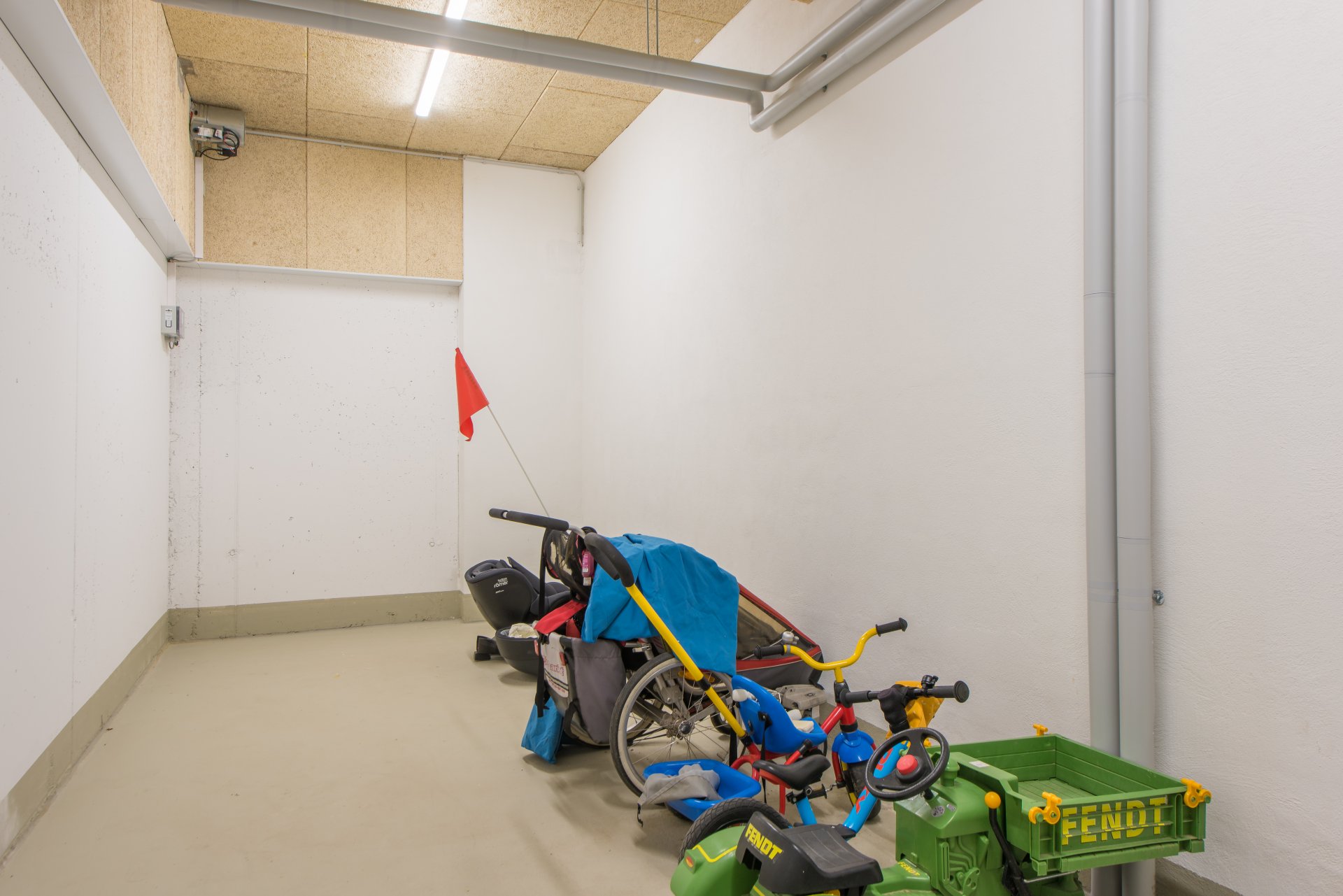 Kinderwagenraum, eine wirklich gute Idee - Oliver Reifferscheid - Immobilienmakler Darmstadt