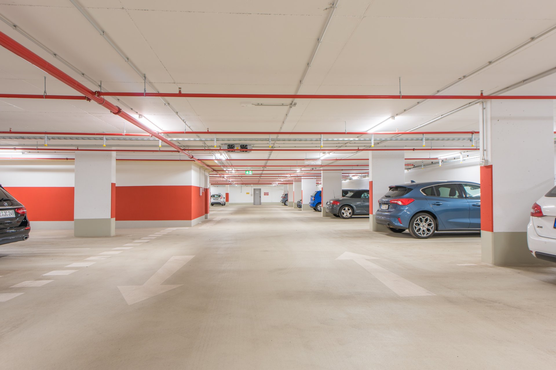Teifgarage mit Ihrem eigenen Stellplatz - Oliver Reifferscheid - Immobilienmakler Darmstadt