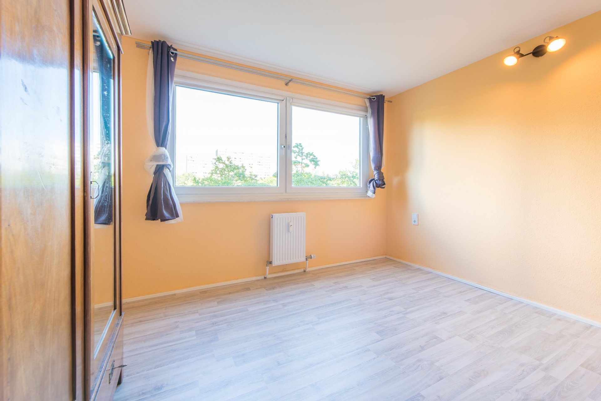 2. Schlafzimmer oder Homeoffice - Oliver Reifferscheid - Immobilienmakler Darmstadt