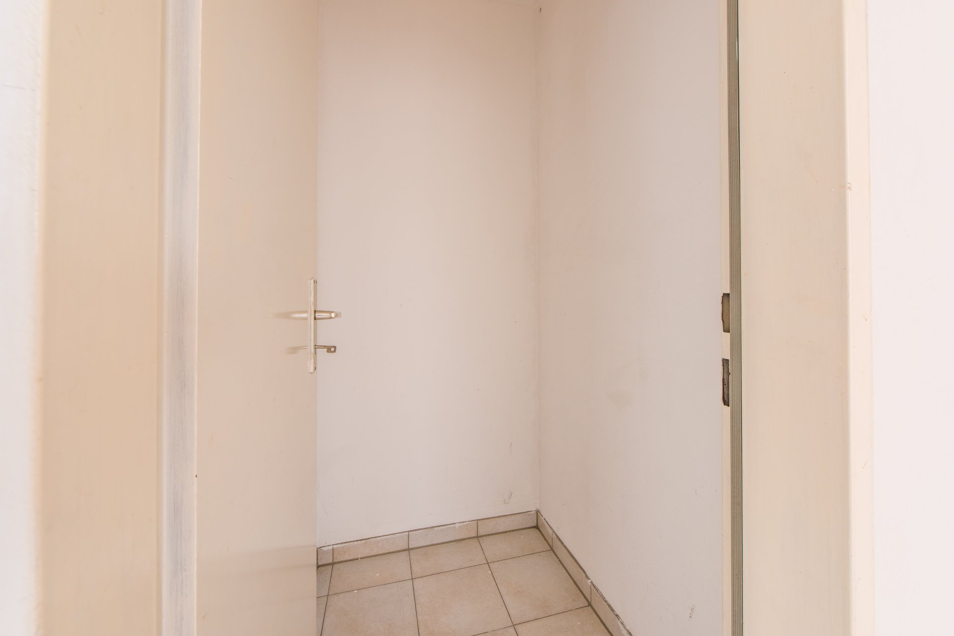 Praktisch, Abstellkammer in der Wohnung - Oliver Reifferscheid - Immobilienmakler Darmstadt