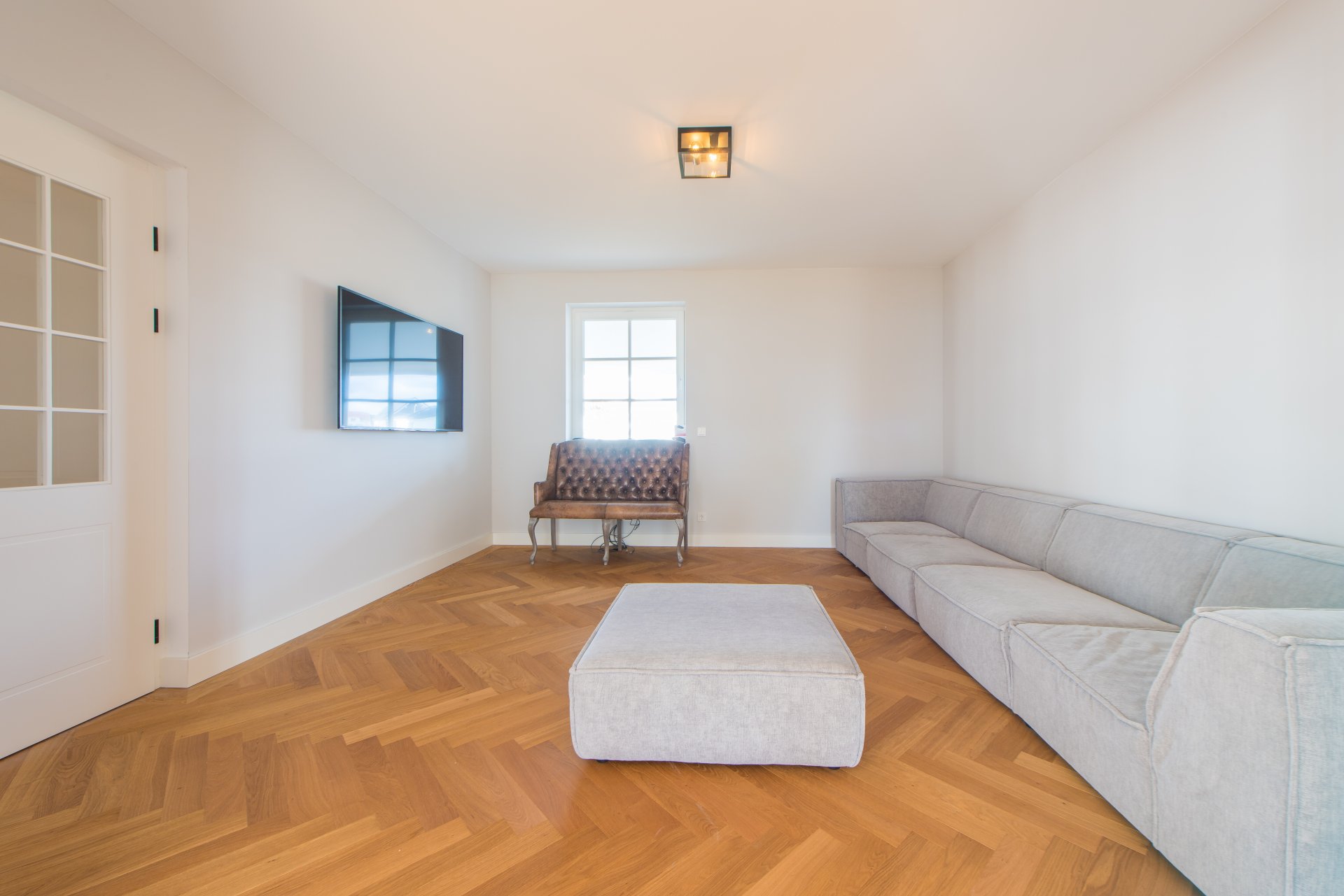 Fast alle Wände in der Villa auf Q4 Niveau gespachtelt (außer KG) - Oliver Reifferscheid - Immobilienmakler Darmstadt
