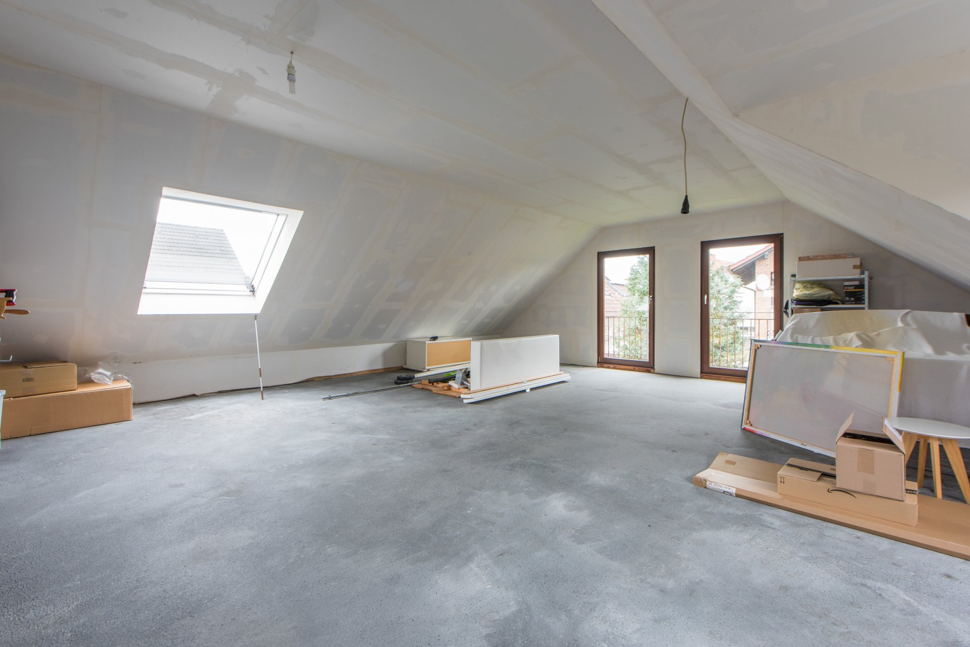 Weitgehend vorbereitete Ausbaureserve  - Oliver Reifferscheid - Immobilienmakler Darmstadt