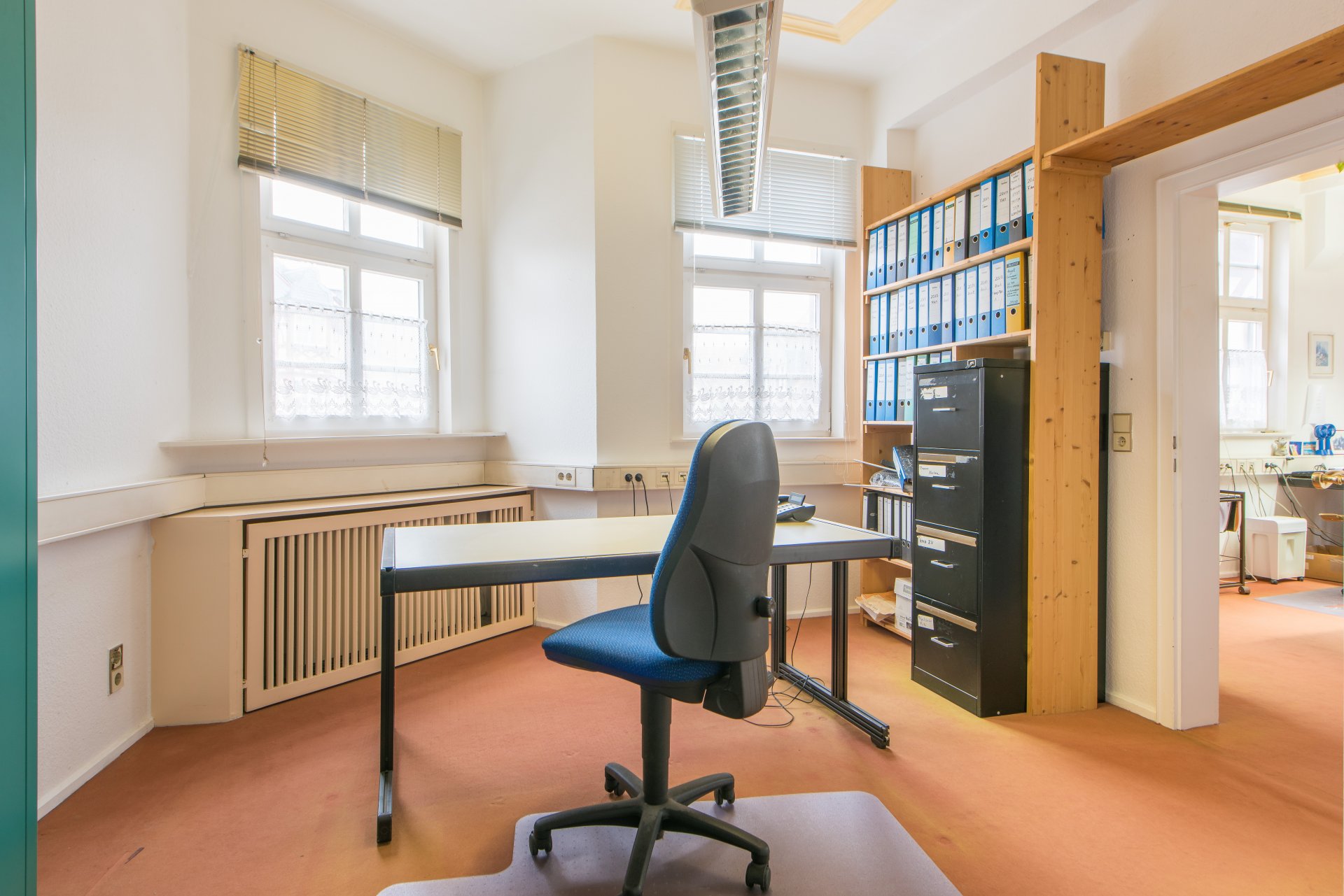 2. Zimmer mit Sonnenerker - Oliver Reifferscheid - Immobilienmakler Darmstadt
