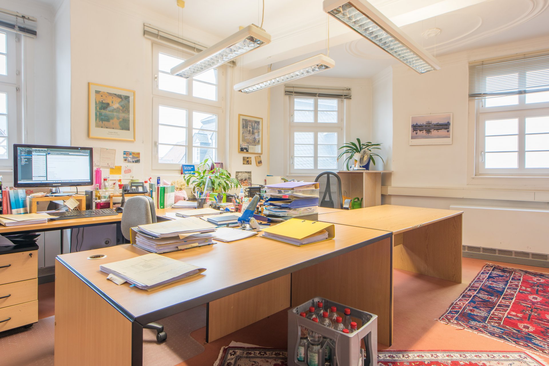 Ein weiteres Zimmer mit Marktplatzblick und Südausrichtung - Oliver Reifferscheid - Immobilienmakler Darmstadt