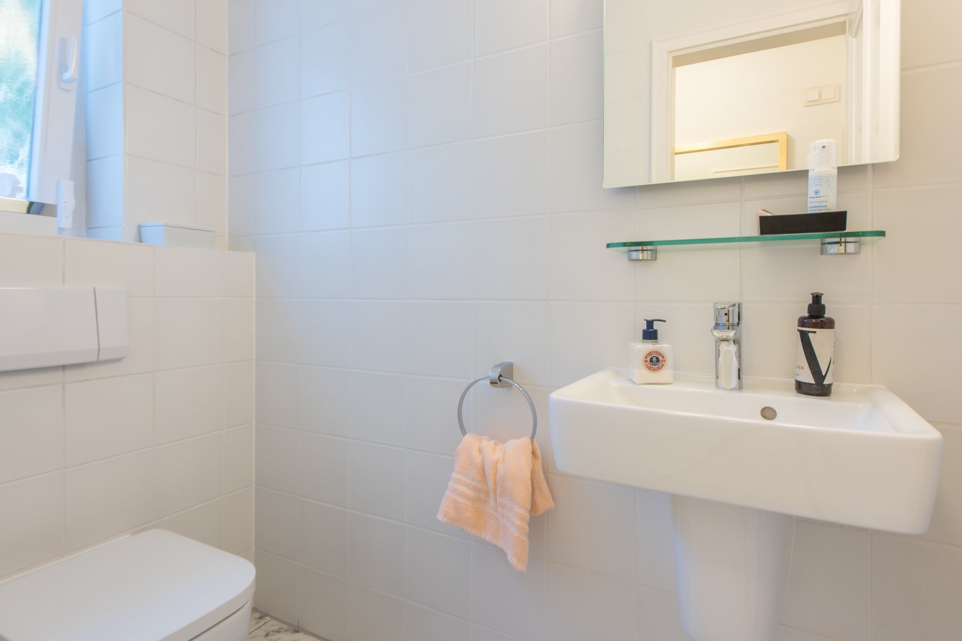 Gäste WC im EG - Oliver Reifferscheid - Immobilienmakler Darmstadt