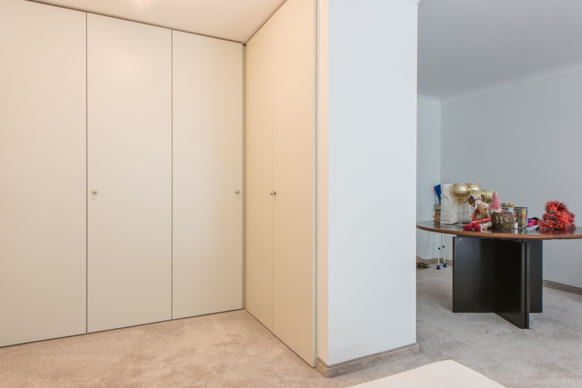 Ankleide für das Pubertier oder für Ihre Gäste - Oliver Reifferscheid - Immobilienmakler Darmstadt
