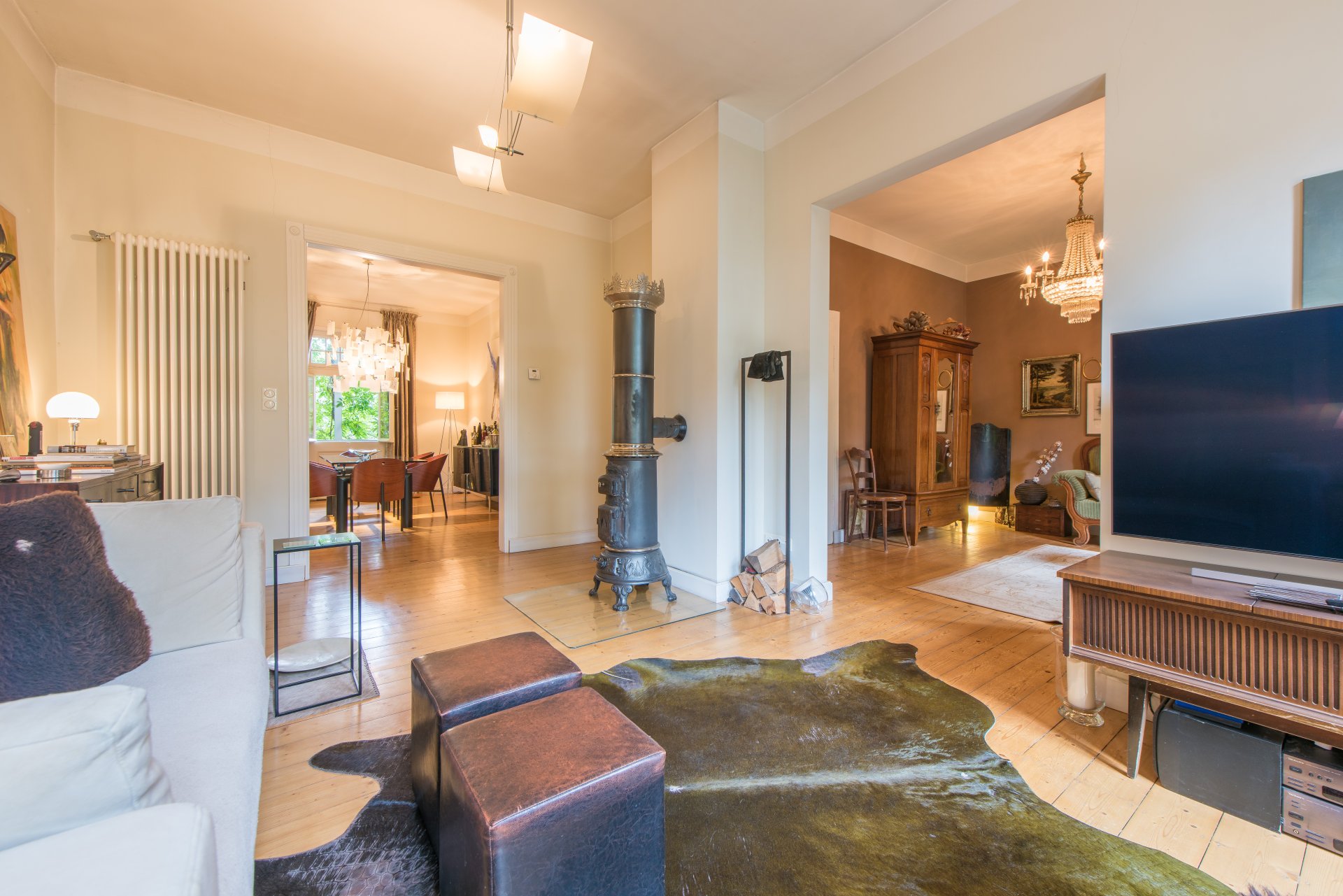 zur Bildergalerie Seeheim-Jugenheim - Wunderschönes Villa‘chen der Jahrhundertwende in sehr guter Lage, umfangreich saniert