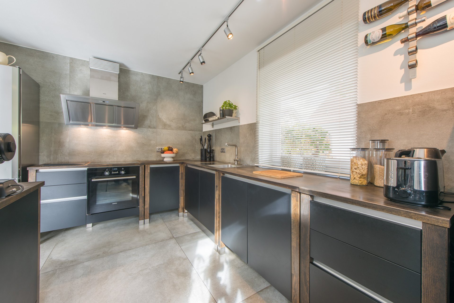 Fliesen live viel schöner - Oliver Reifferscheid - Immobilienmakler Darmstadt