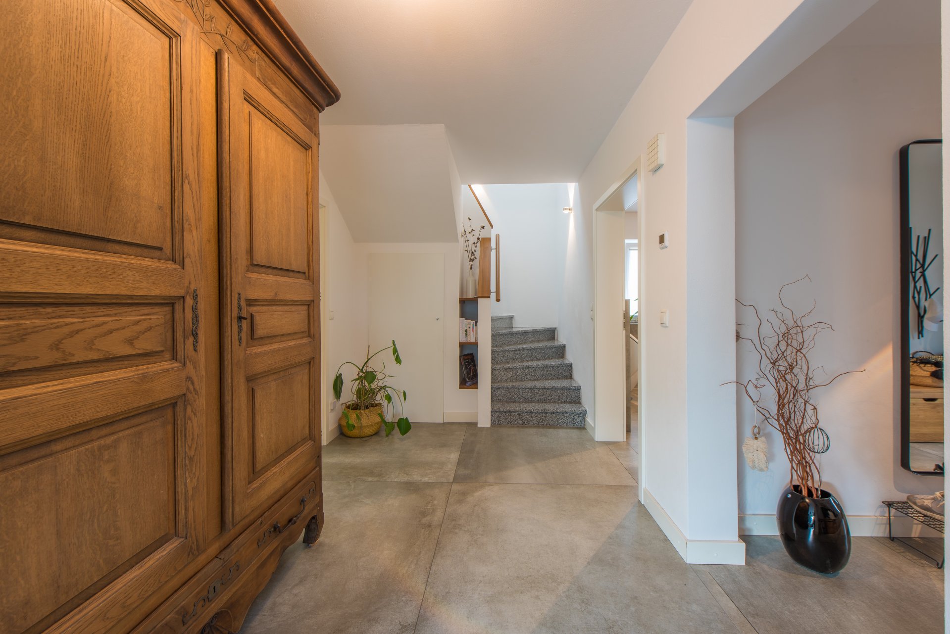 Gespachtelte Wände, klasse! - Oliver Reifferscheid - Immobilienmakler Darmstadt