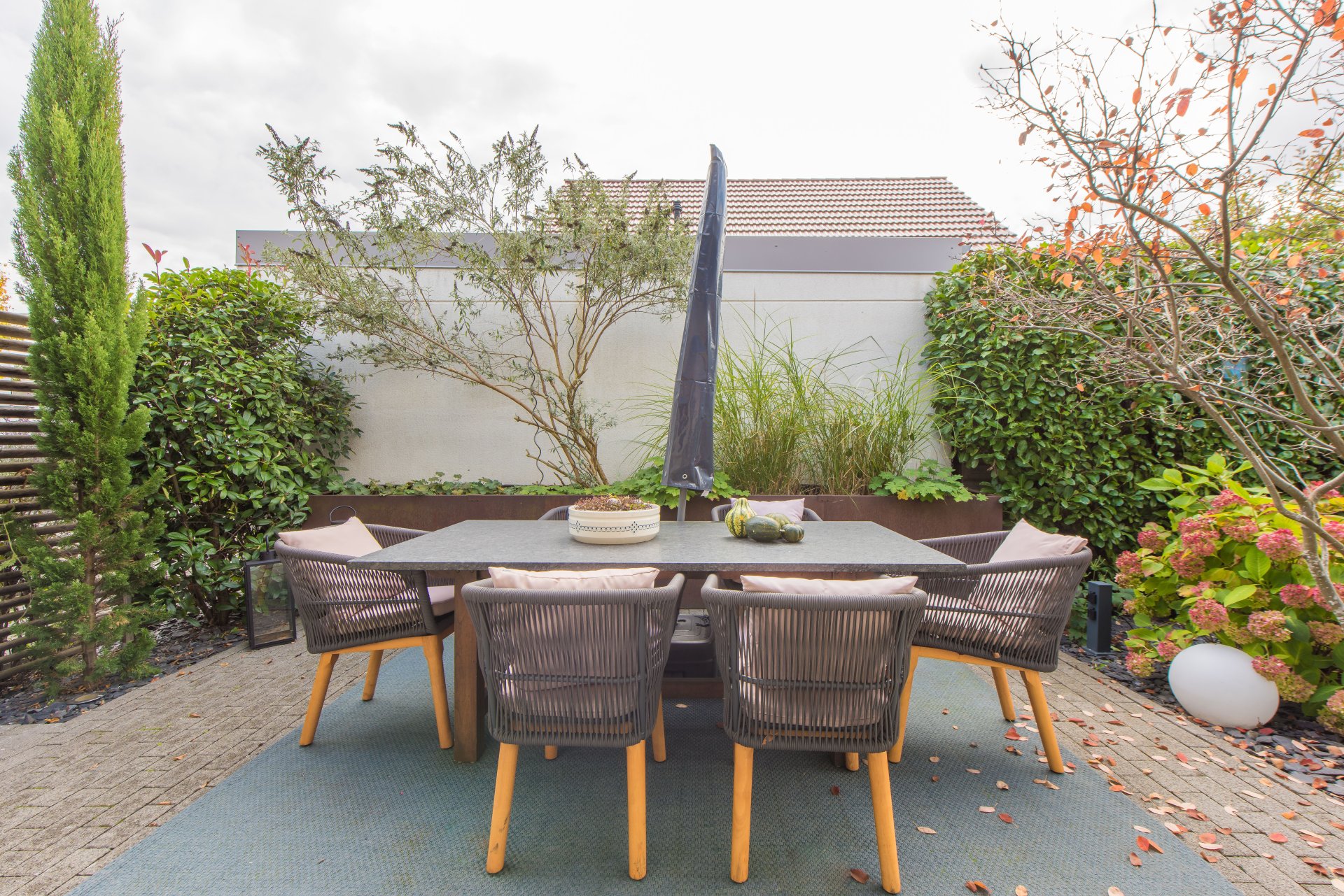 Hochbeet in Cortenstahl - Oliver Reifferscheid - Immobilienmakler Darmstadt