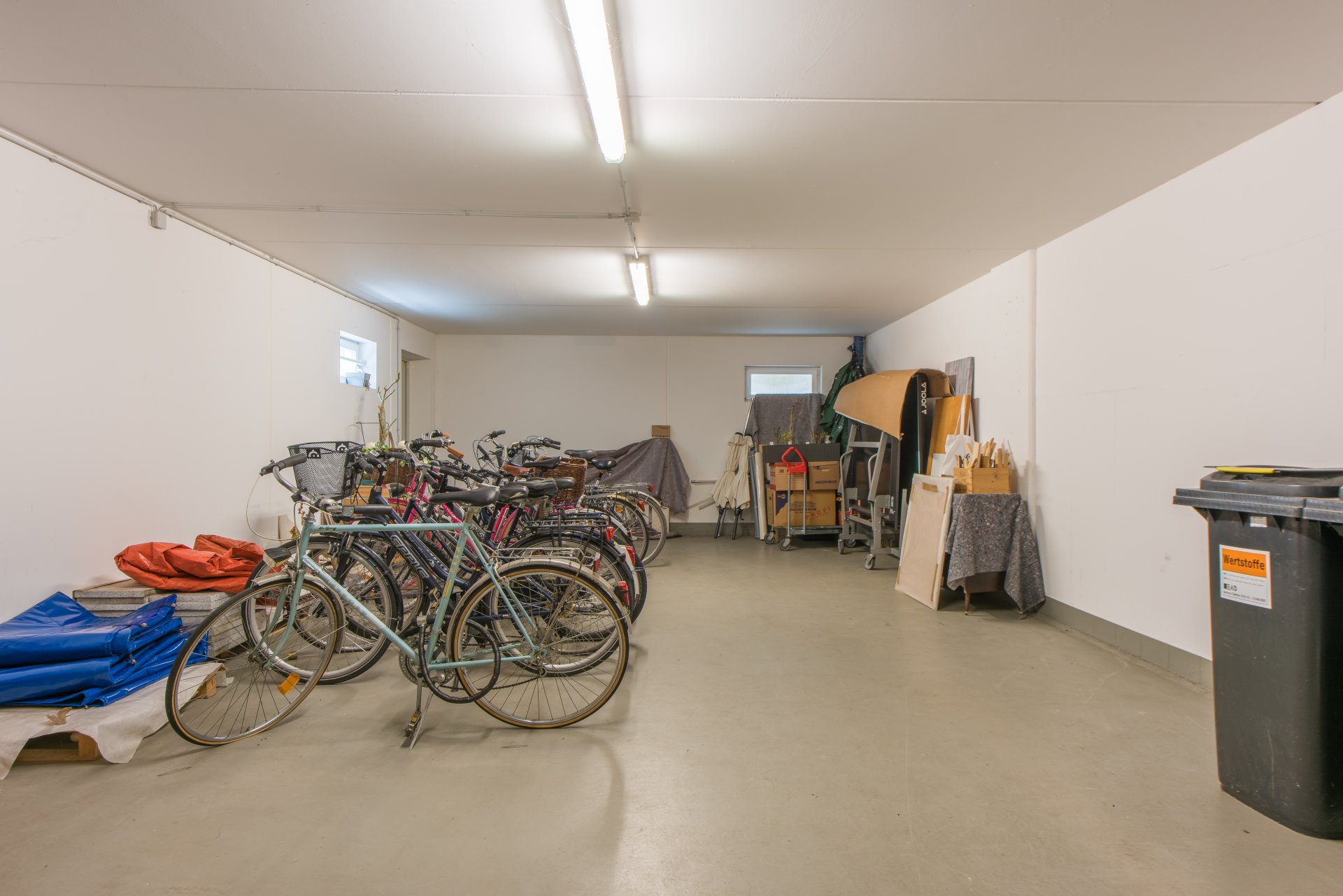 Viel Platz für Ihre Fahrräder - Oliver Reifferscheid - Immobilienmakler Darmstadt