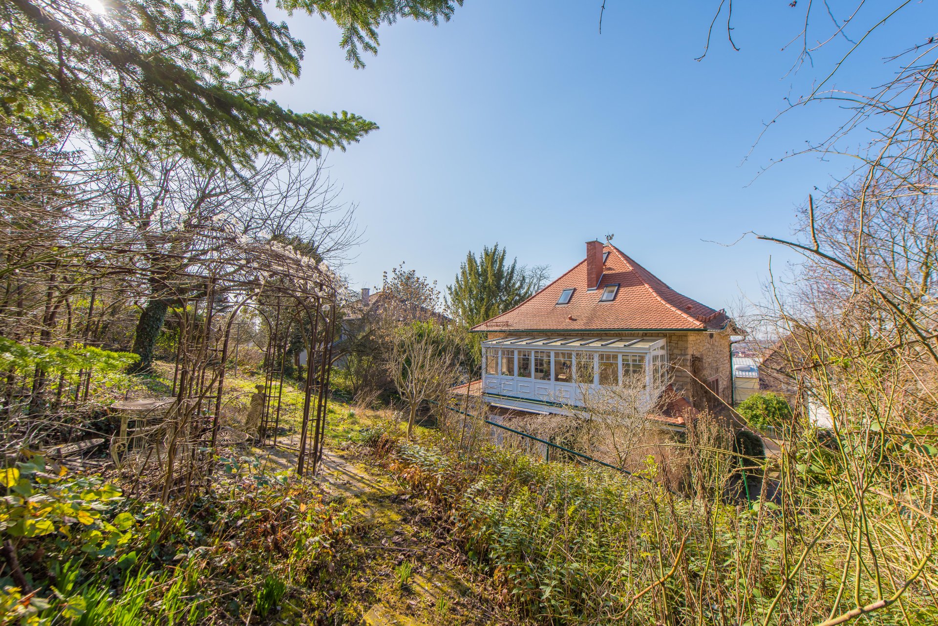 Über den Dächern der Bergstraße - Oliver Reifferscheid - Immobilienmakler Darmstadt