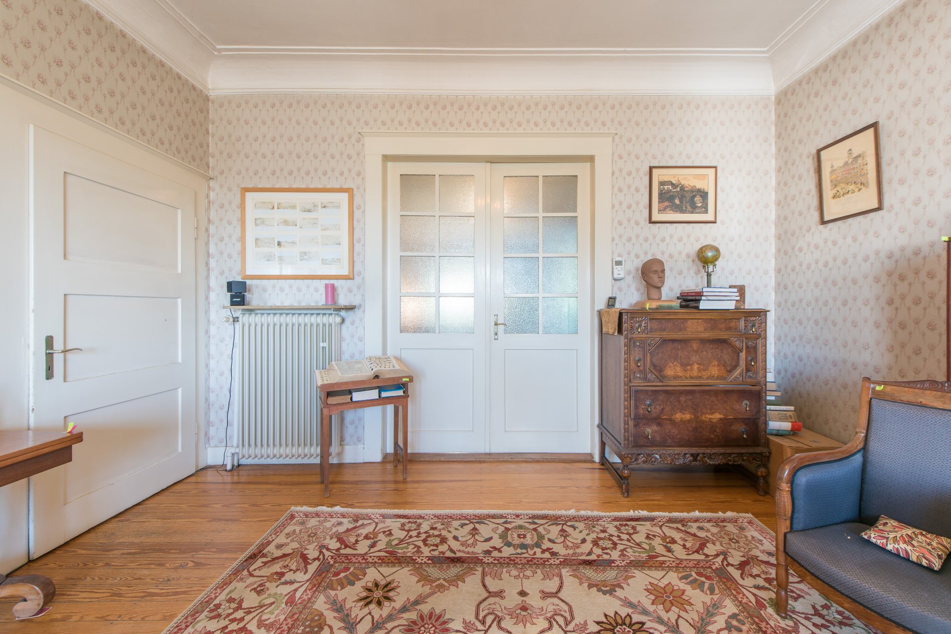 Wohnzimmer zu - Oliver Reifferscheid - Immobilienmakler Darmstadt