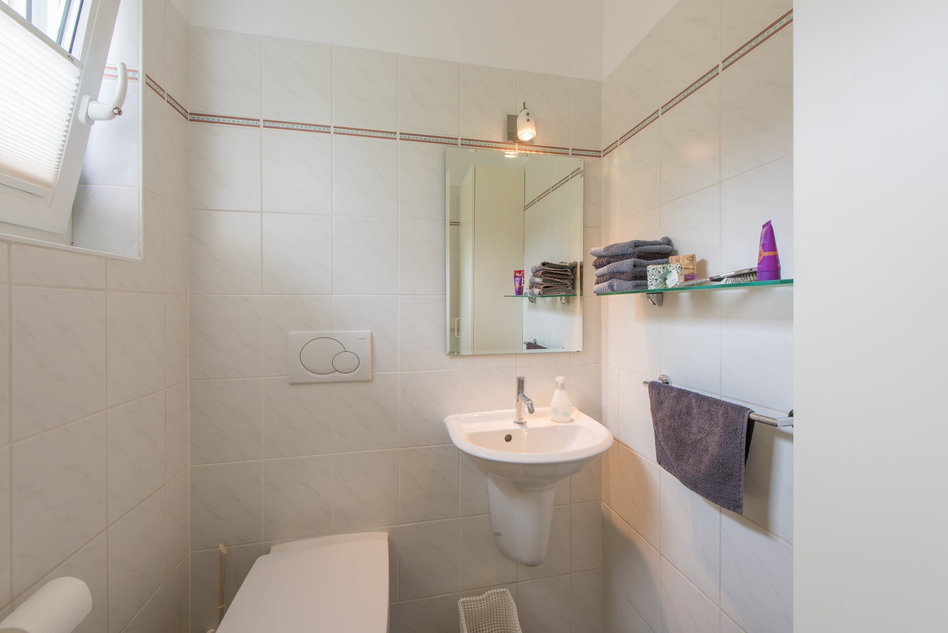 Gäste-WC - Oliver Reifferscheid - Immobilienmakler Darmstadt