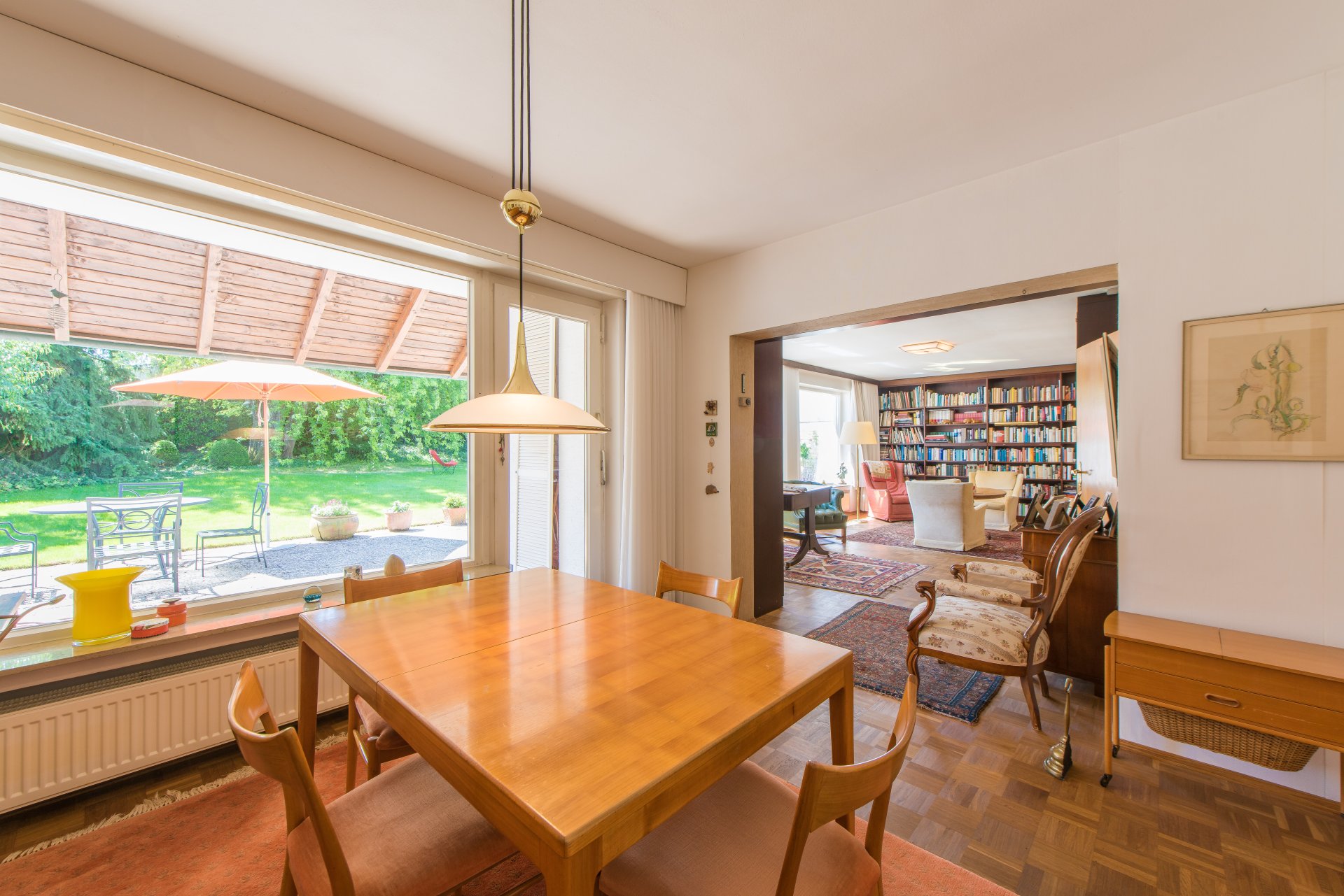 Essen mit Gartenblick - Oliver Reifferscheid - Immobilienmakler Darmstadt