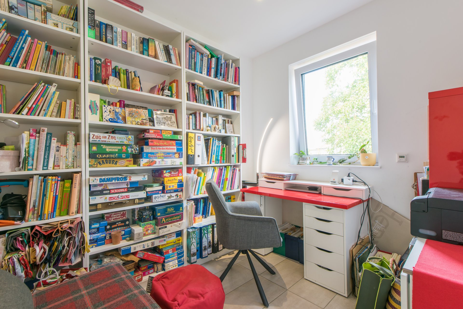 Kleines Homeoffice oder Gästezimmer unmittelbar neben dem Hauseingang  - Oliver Reifferscheid - Immobilienmakler Darmstadt